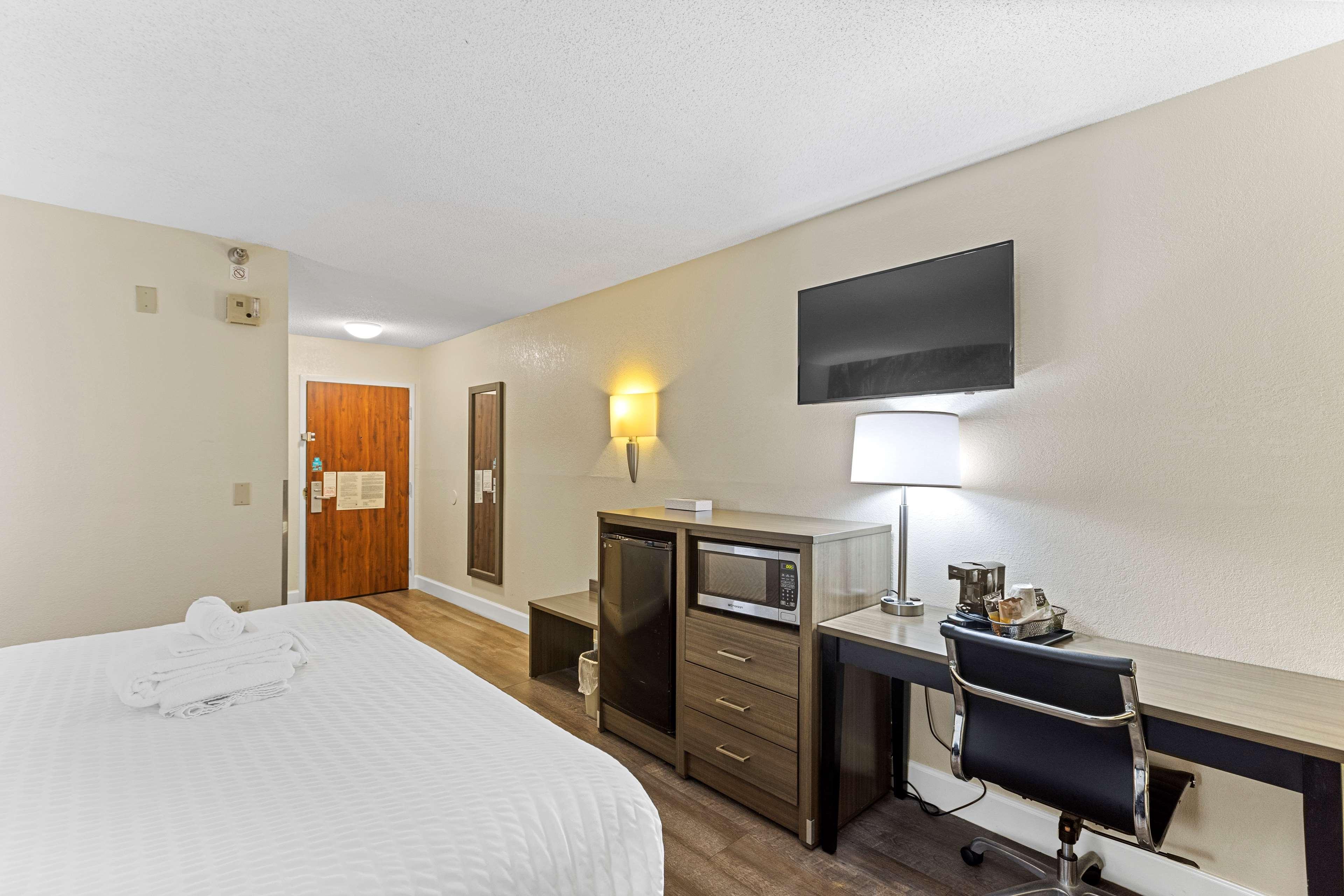 Glo Best Western Savannah-Gateway I-95 Экстерьер фото