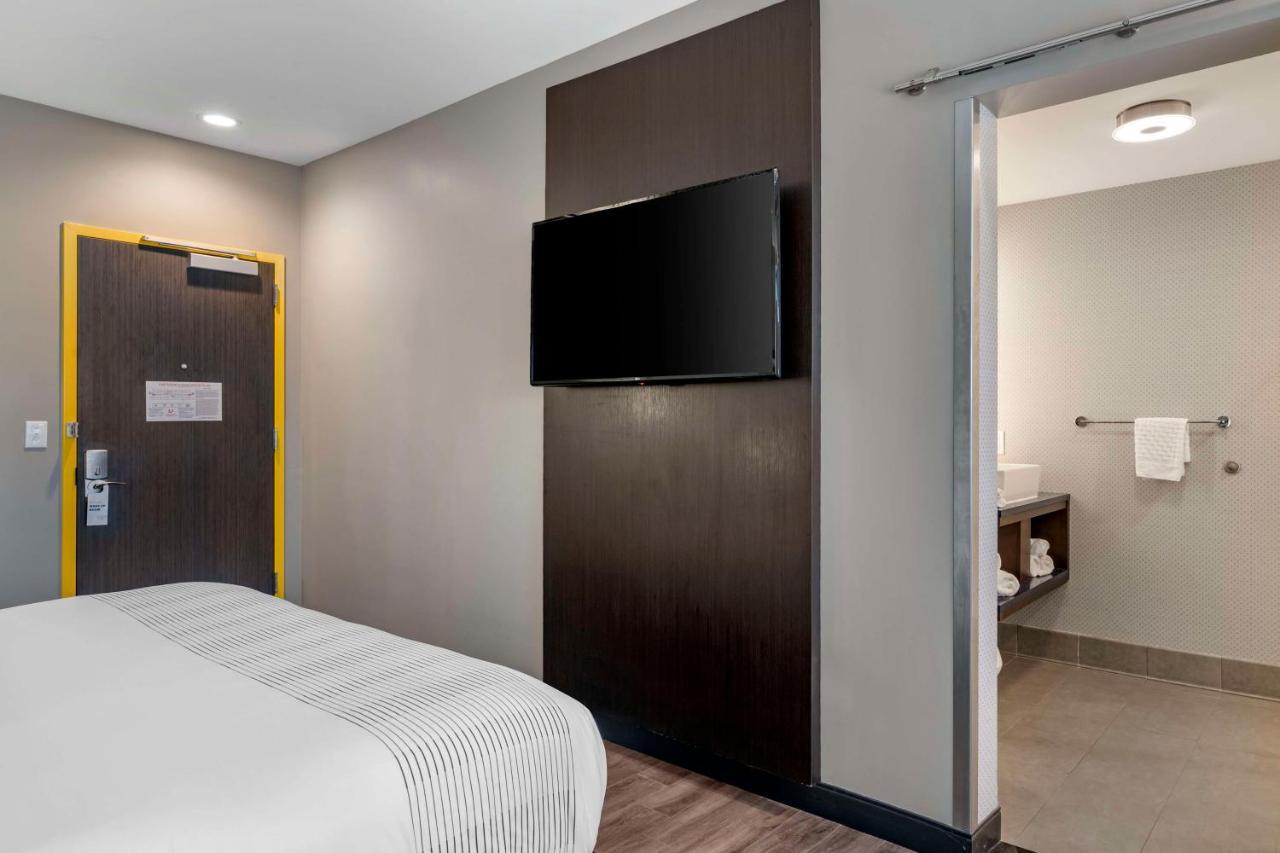 Glo Best Western Savannah-Gateway I-95 Экстерьер фото