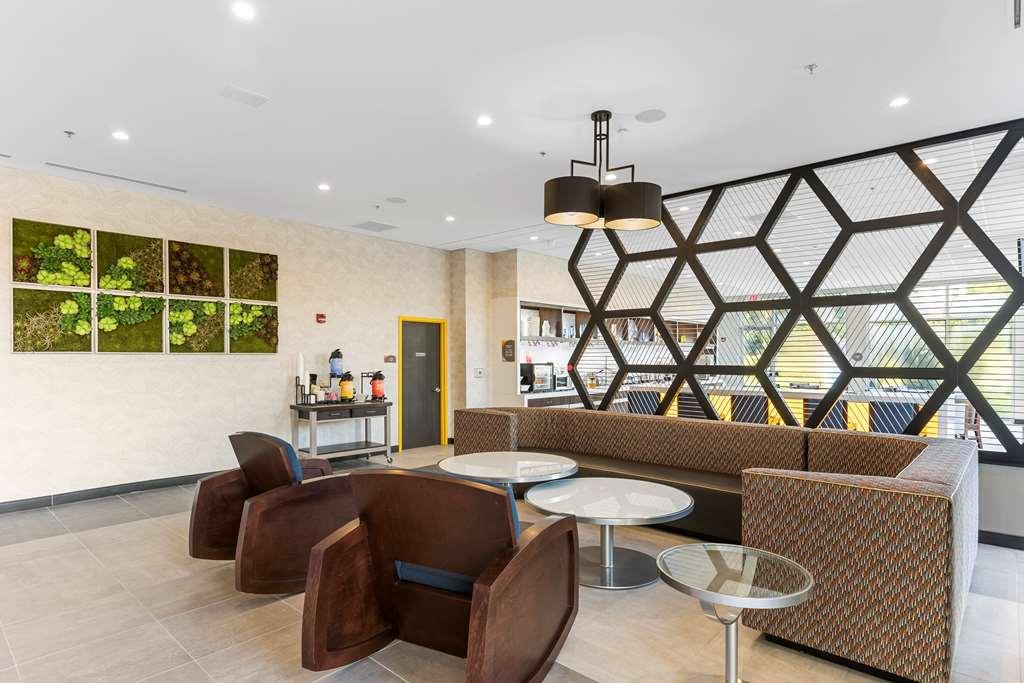 Glo Best Western Savannah-Gateway I-95 Экстерьер фото